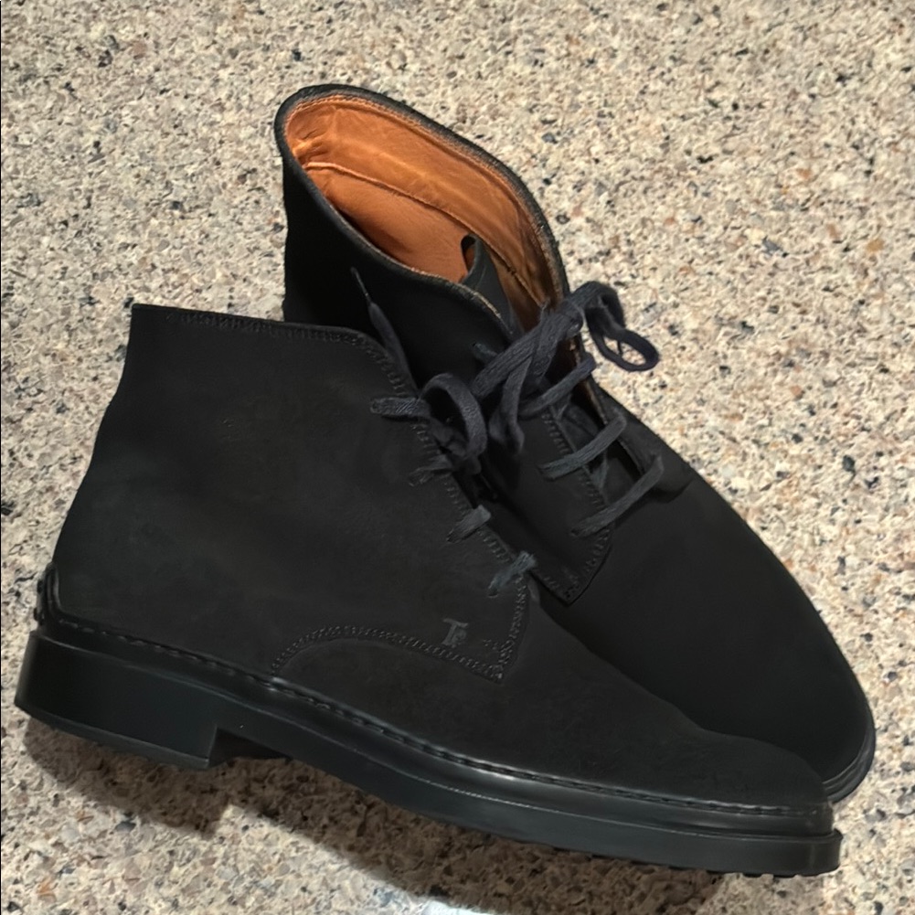 Tods Size 41 Black Suede Men's Boots